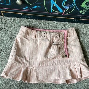 Vintage American Eagle Pink Mini Pleaded Skirt. Barely Worn No Defects!!